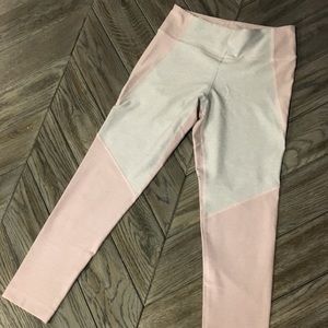 Outdoor voices like new leggings! Size S